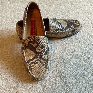 Cole Haan City, Ladies Loafers Size 7.5